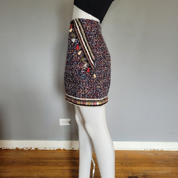Zara Tassel Tweed Mini Skirt, VGUC, Size M - Picture 5 of 7